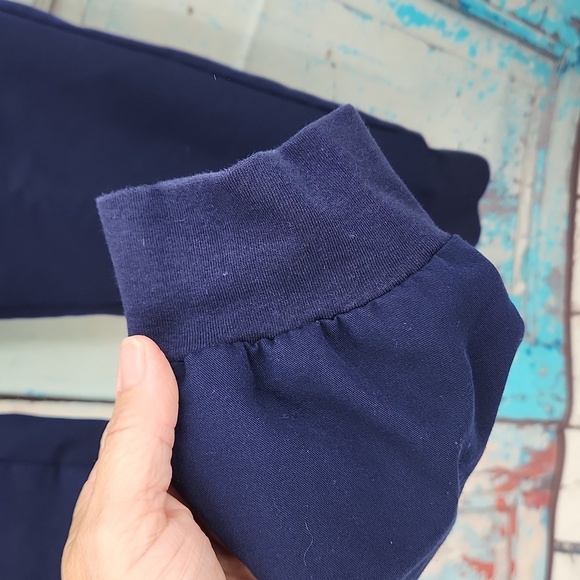 Figs Zamora Special Edition Jogger Scrub Pants with Reflective Pockets - Picture 3 of 6